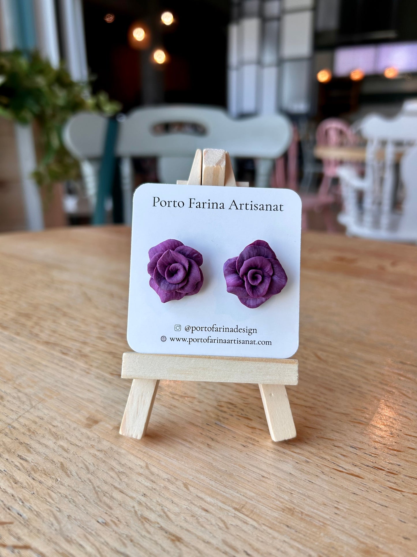 Boucles d’oreilles “Rose violette”