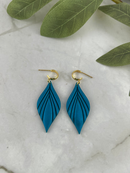 Boucles d’oreilles – Feuilles de Sirocco : Vert lumière