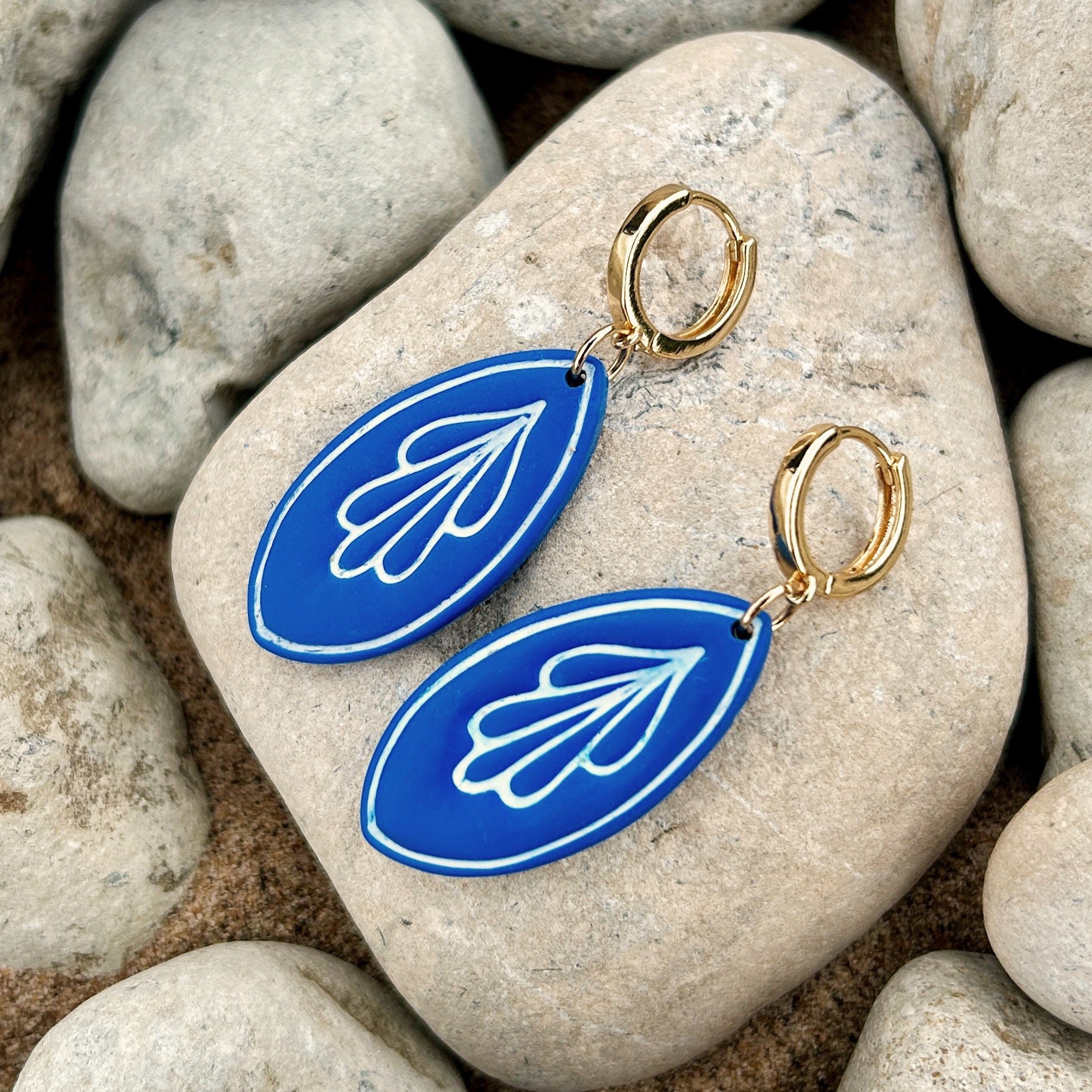 NABQA — Bleu électrique